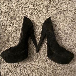 Black suede heels